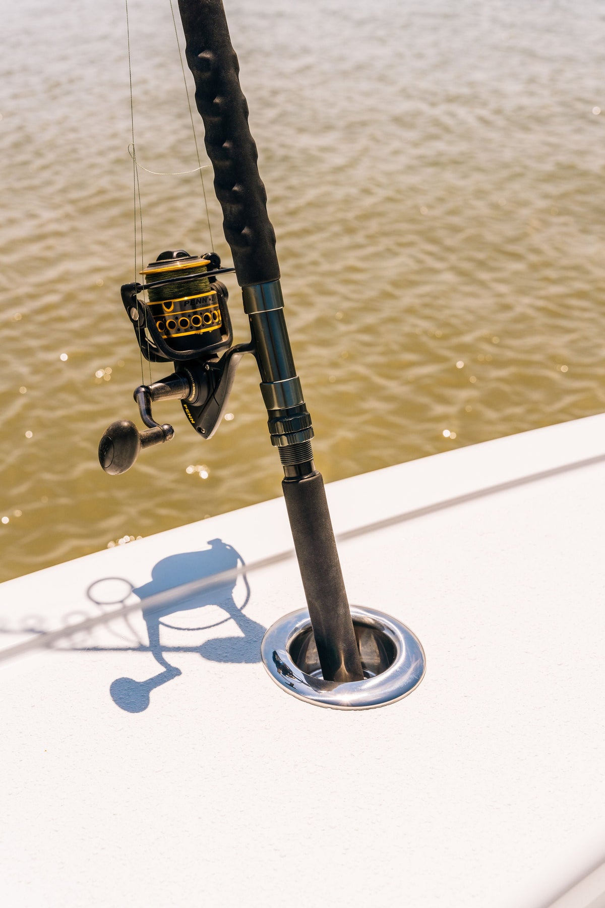 Screwless Cup And Rod Holder, 30 Degrees – image 3