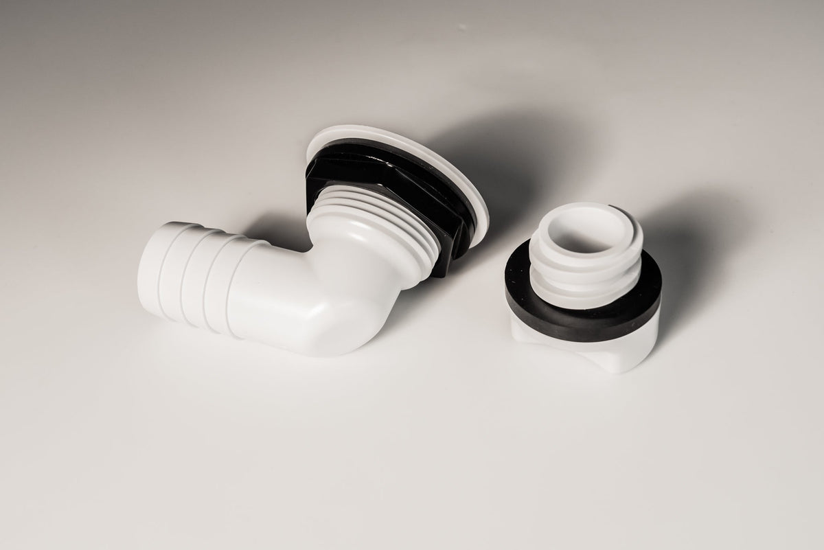 Cooler Drain, 1", Short Body, 90 Deg, w/ Plug – image 3