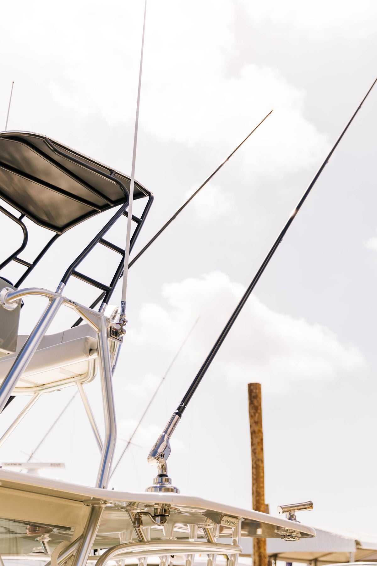 BLUEWATER Internal CARBON FIBER OUTRIGGER PAIR – image 5
