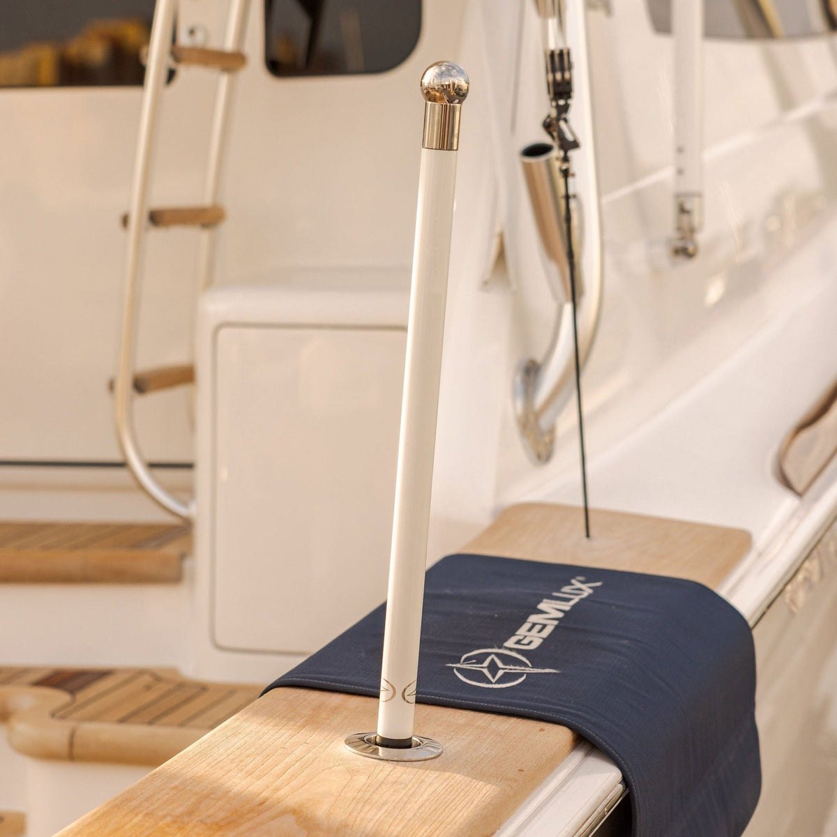 Boat Boarding Handle - White – image 3