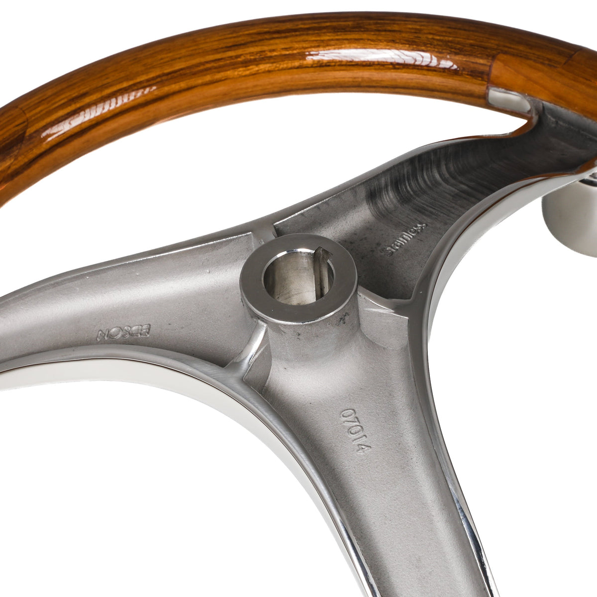 Edson Teak Steering Wheel – image 11