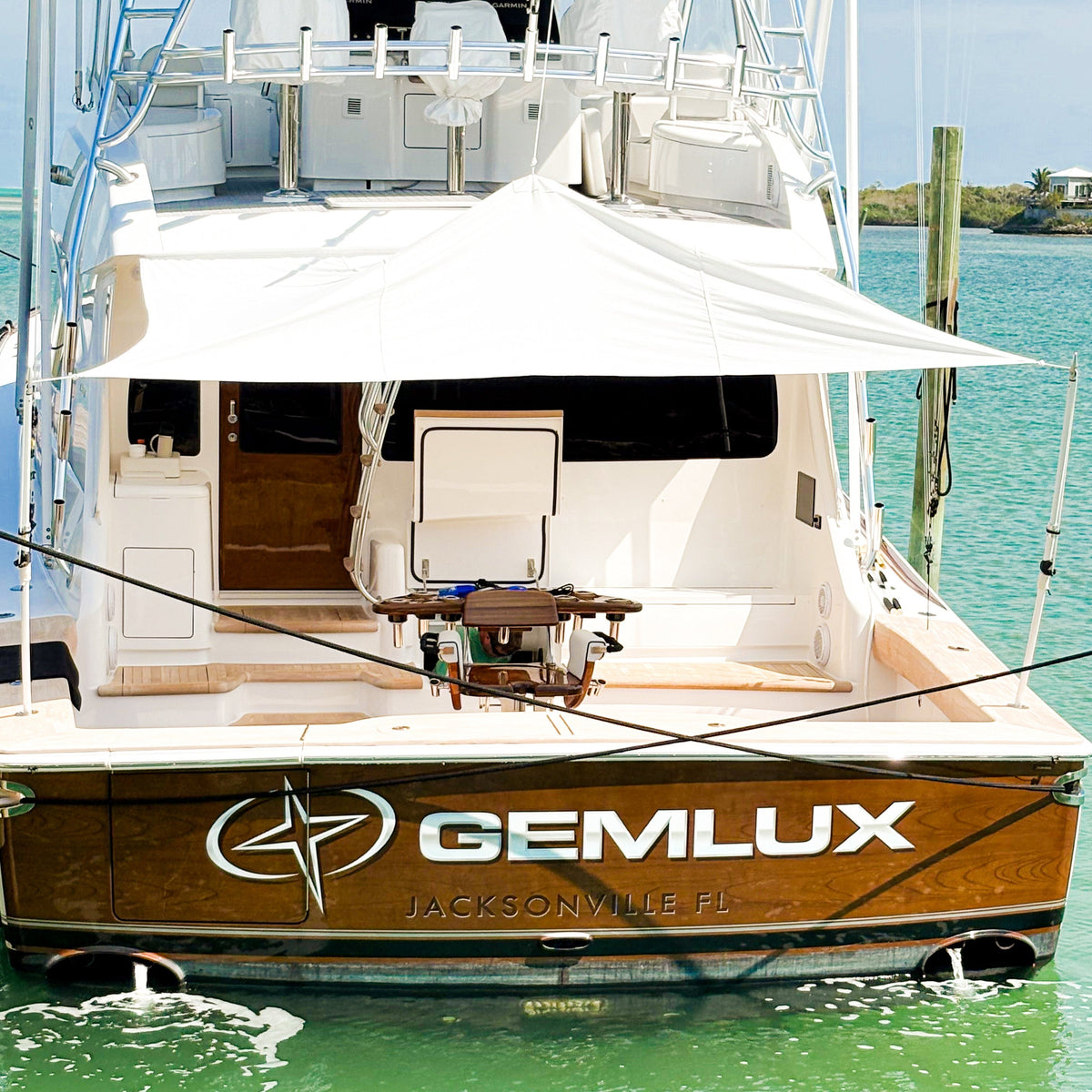 Sportfish Cockpit Shade Pole System